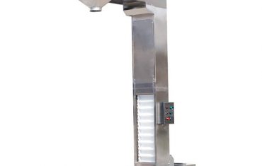 Korčekový podávací výťah typu Z