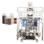 Automatický plniaci baliaci stroj na výrobu vákuových vreciek tehlového typu na obilie